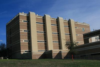 University of Texas Health Sciences Center - SBS Modified Roof System